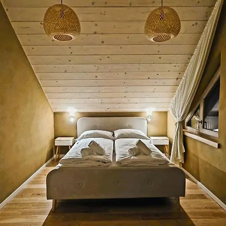 Eco-apartmany Doma Pod Javorom - Jacuzzi & Mountainview Vel'ka Lomnica