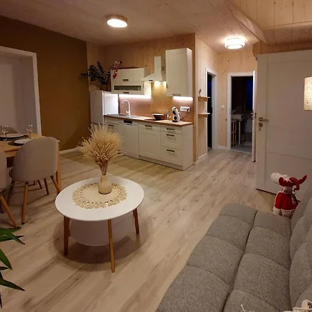 Eco-apartmany Doma Pod Javorom - Jacuzzi & Mountainview Vel'ka Lomnica