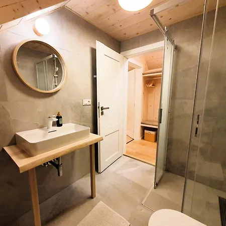 Eco-apartmány Doma Pod Javorom - Jacuzzi&mountainview Vel'ka Lomnica
