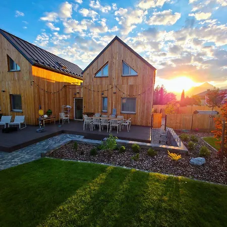 Eco-apartmany Doma Pod Javorom - Jacuzzi & Mountainview Vysoke Tatry