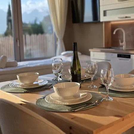 Eco-apartmany Doma Pod Javorom - Jacuzzi & Mountainview Apartment Vysoke Tatry
