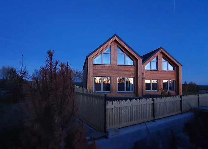 דירה Eco-apartmany Doma Pod Javorom - Jacuzzi & Mountainview ולקה לומניקה