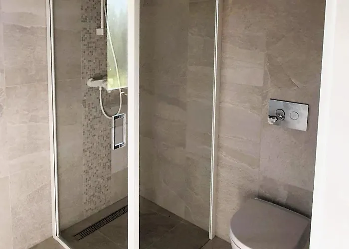 דירה Eco-apartmany Doma Pod Javorom - Jacuzzi & Mountainview ולקה לומניקה